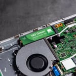 SSD WD Green SN3000 2TB NVMe M.2 PCIe 4.0 thumbnail 4