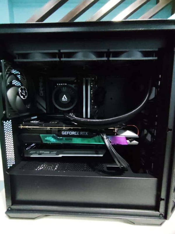 ARCTIC Liquid Freezer III 240 AIO Liquid Cooler 200W TDP AM4/AM5/LGA1700/1851 - 6