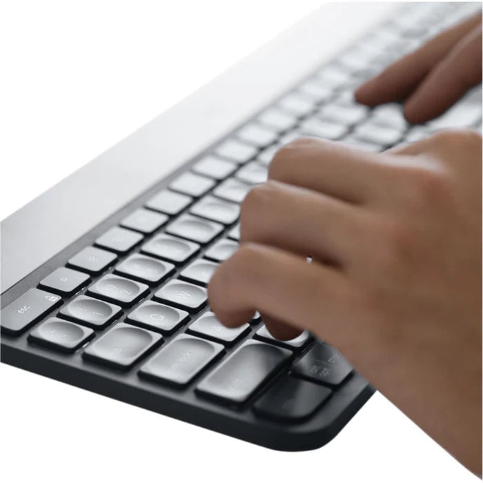 كيبورد Logitech Craft Full-Size لاسلكي بلوتوث 2.4GHz أحمر - 7